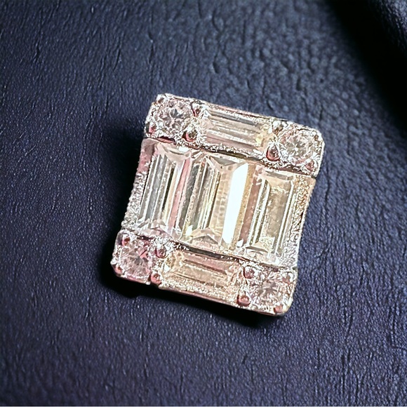 NEW 925 Sterling Silver Sparkling Multi CZ Crystal Square Stud Earrings - Picture 6 of 14